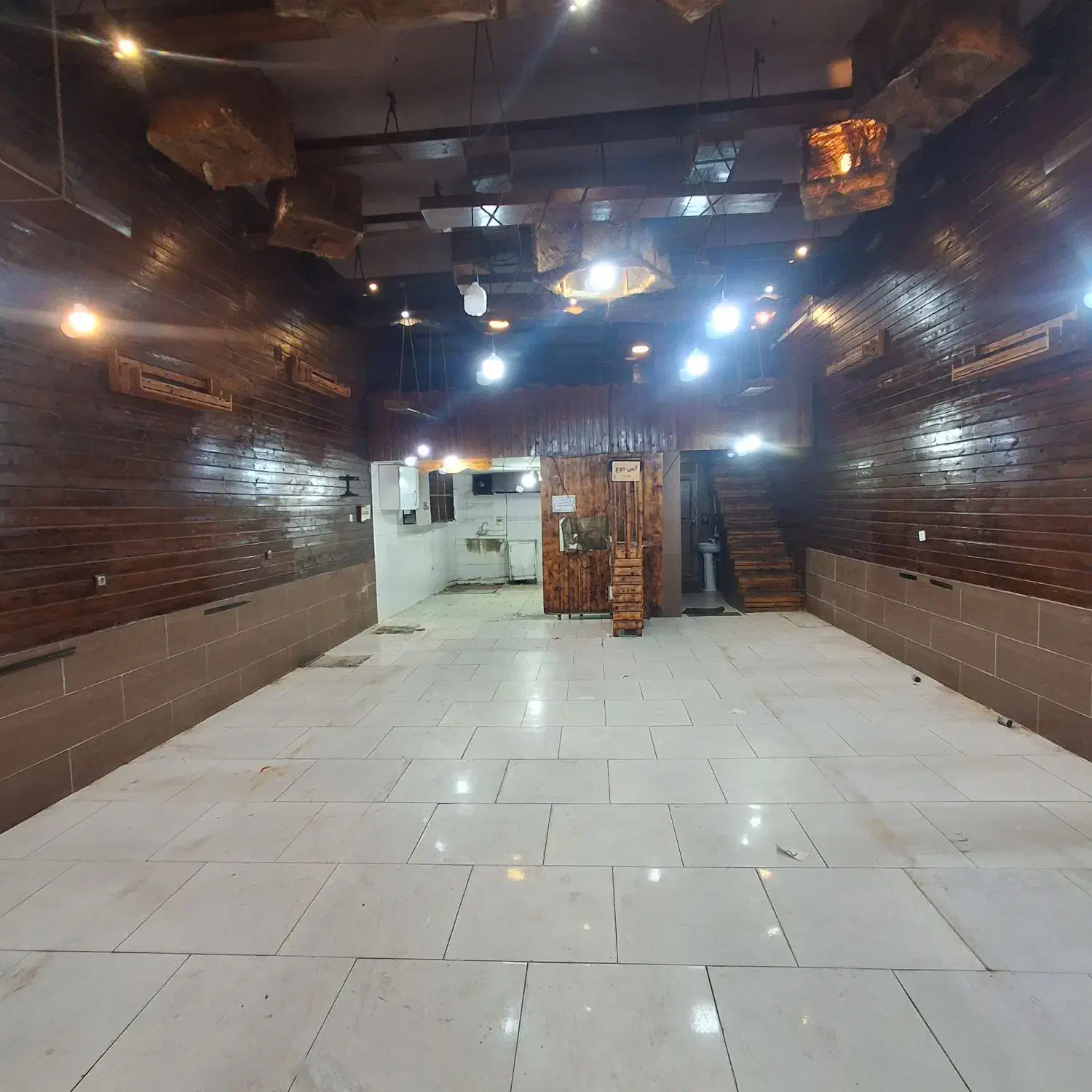 تجاری ۱۲۰ متری/بلوار امام رضا چالوس|اجارهٔ مغازه و غرفه|چالوس, |دیوار