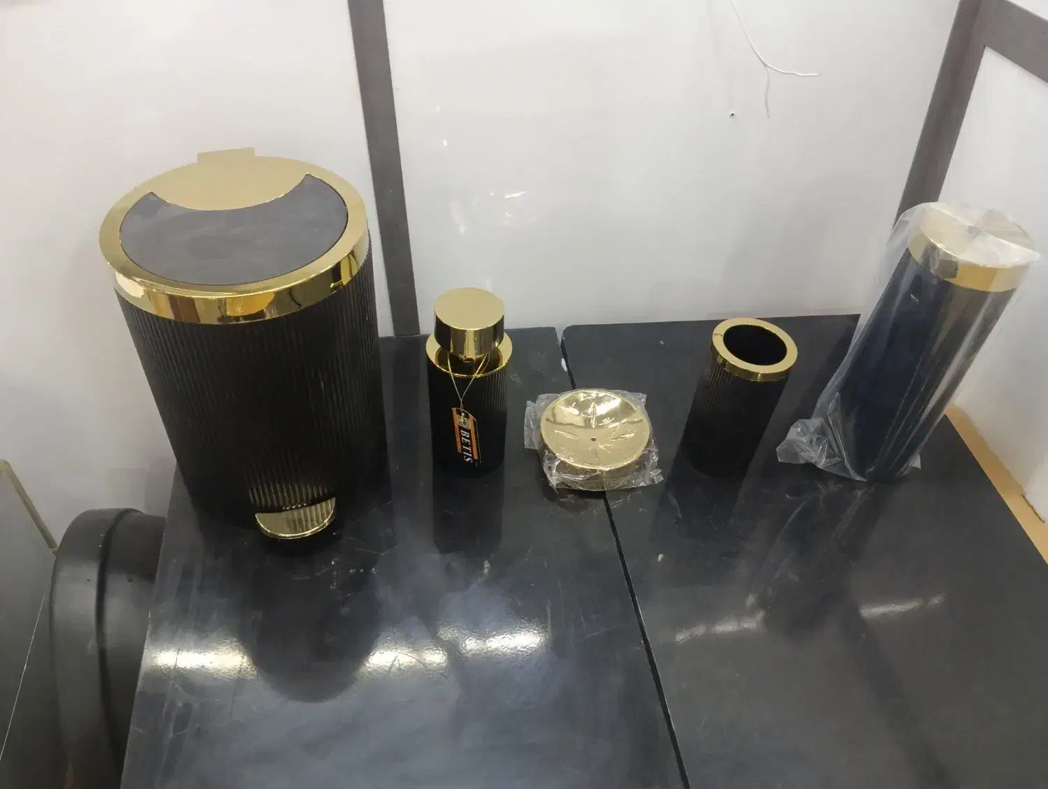 اکسسوری پنج تیکه بتیس|لوازم سرویس بهداشتی|کرج, کوی مدرس|دیوار