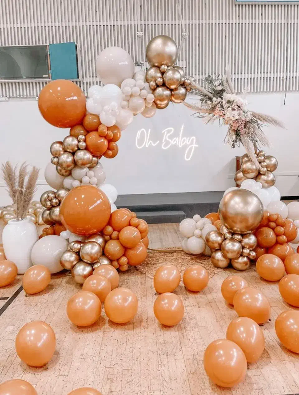 بادکنک ارایی حرفه ای و ژورنالی با قیمت مناسب|خدمات پذیرایی، مراسم|تهران, قیطریه|دیوار