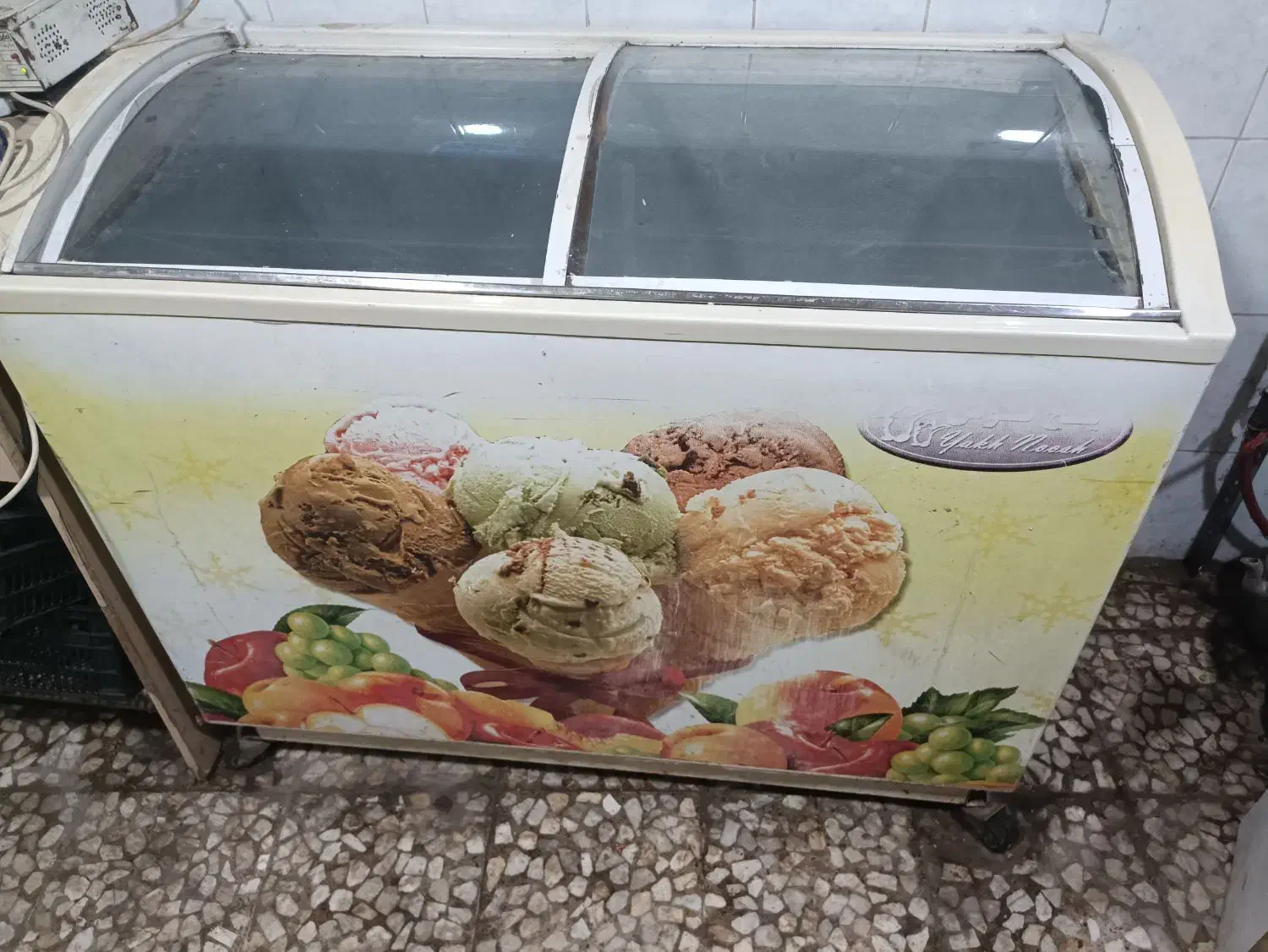 فریزر بستنی|فروشگاه و مغازه|رشت, حومه رشت|دیوار