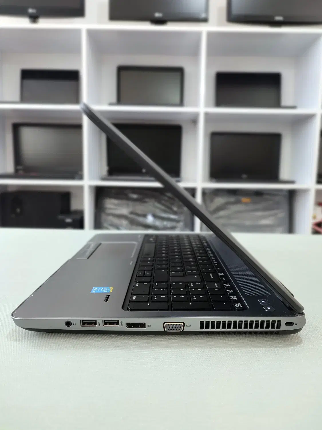 لپ تاپ اچ پی شیک و تمیز|رایانه همراه|مرند, |دیوار