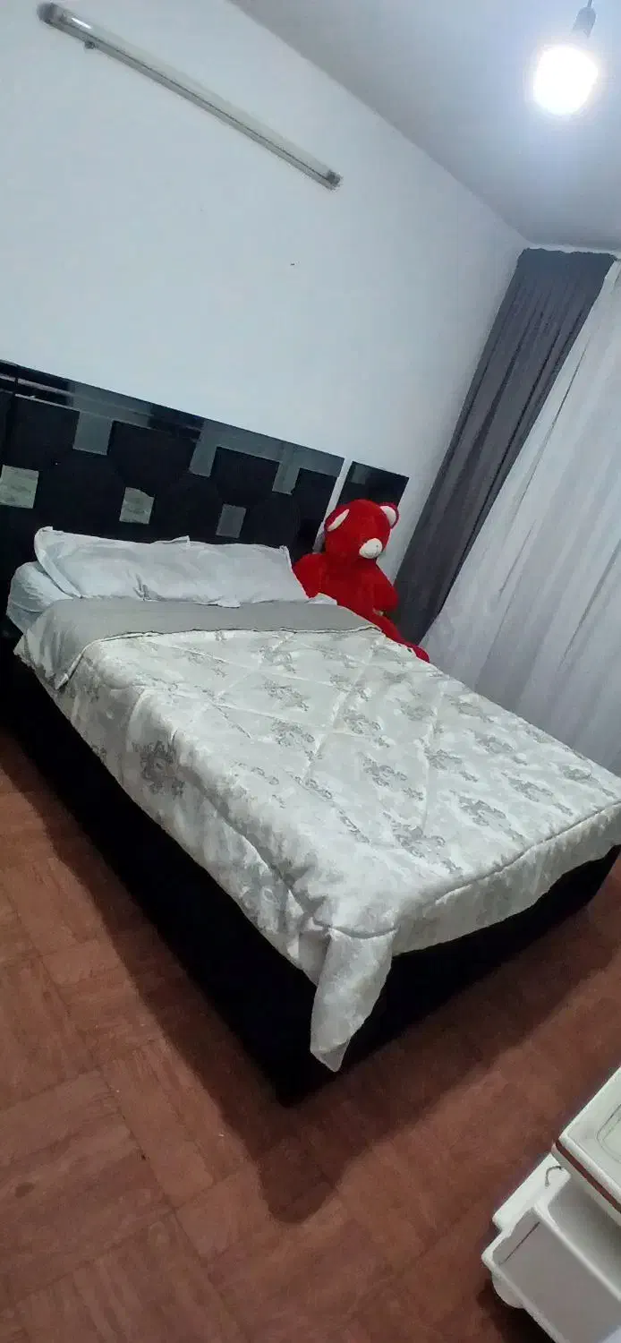 سرویس خواب|تخت و سرویس خواب|رودبار, |دیوار