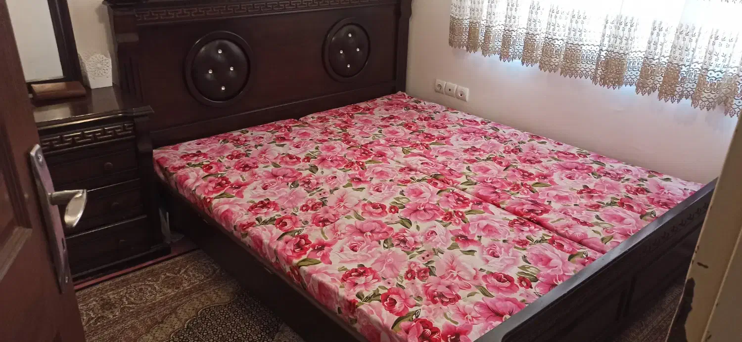 مبل ۷ نفره تخت خواب بوفه و تابلو بدون ایراد|مبلمان خانگی و میز عسلی|سهند, |دیوار