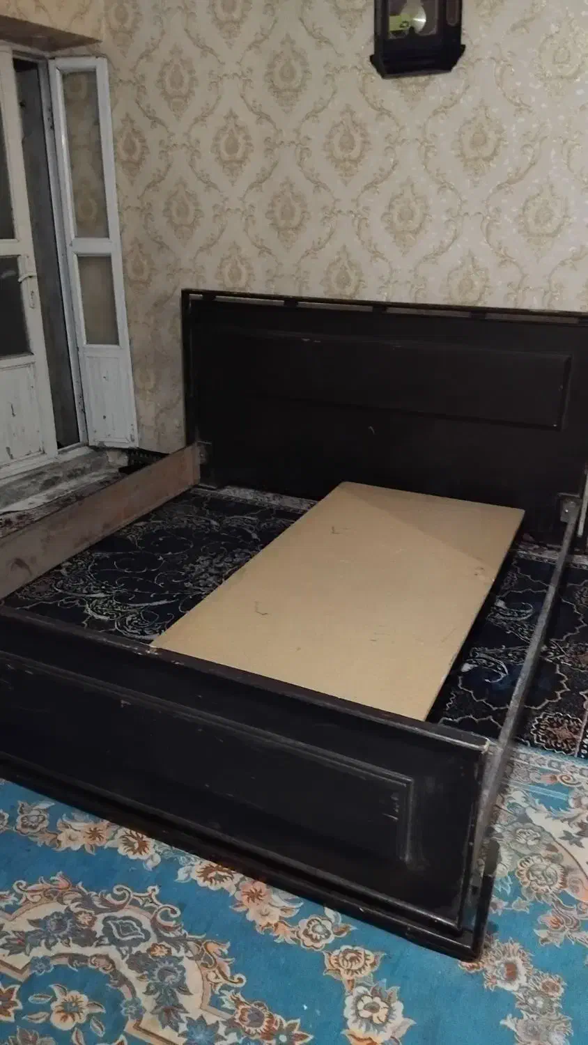 وسایل|تخت و صندلی بچه|تبریز, |دیوار