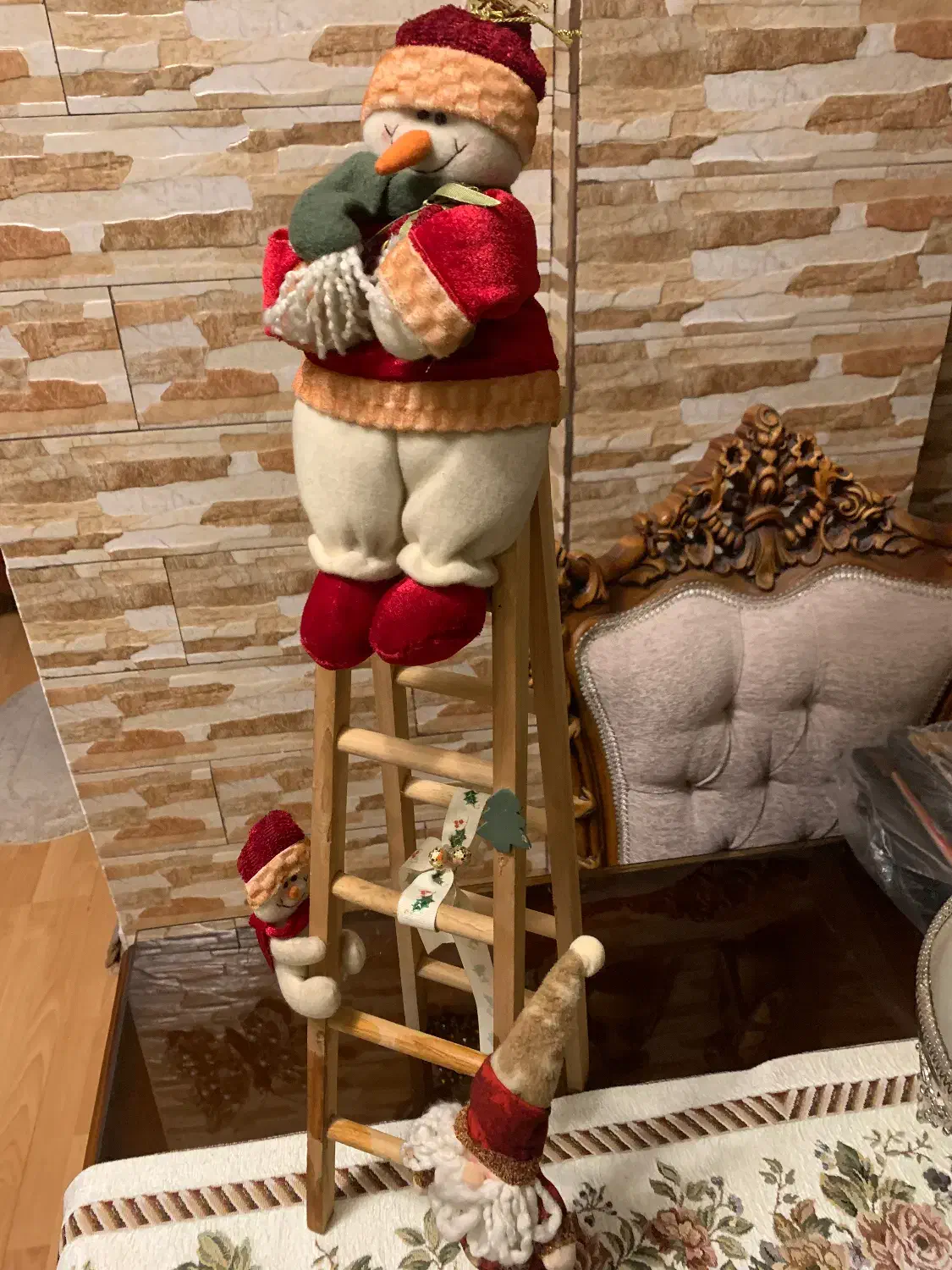 بابا نوعل|اسباب‌بازی بچه|تهران, خواجه نصیر طوسی|دیوار