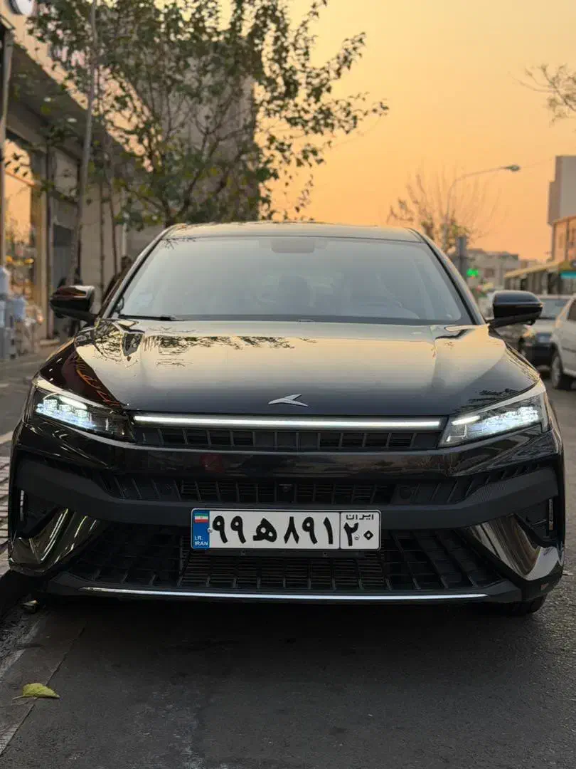 کی ام سی جی سون j7 مشکی مدل ۱۴۰۳ صفر خشک|خودرو سواری و وانت|تهران, شکوفه|دیوار