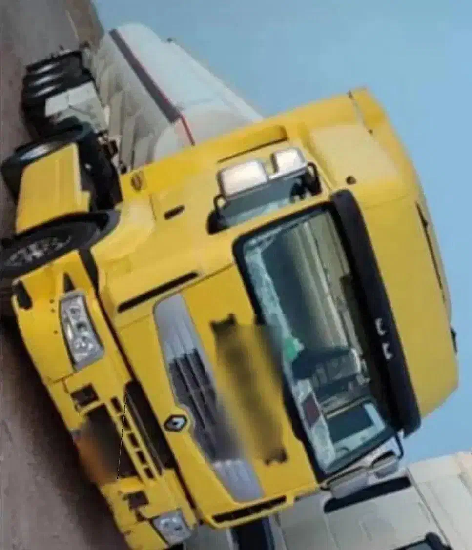 فروش کشنده رنو پریمیوم|خودرو سنگین|سیرجان, |دیوار