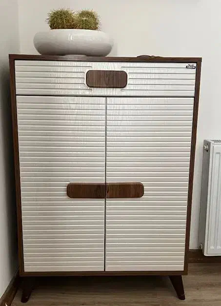 جاکفشی|جاکفشی، کمد، دراور|سیرجان, |دیوار