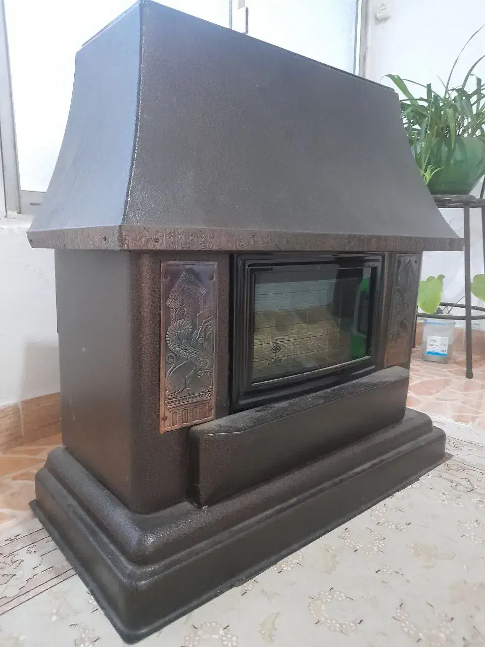 شومینه ۸هزار جواهران در حد نو|بخاری، هیتر، شومینه|لاهیجان, حاجی آباد|دیوار