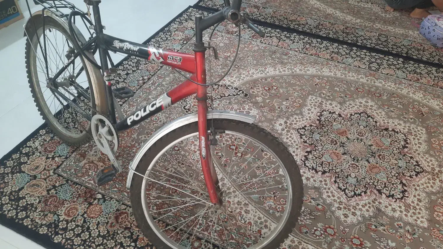 دوچرخه ۲۶ سالم و تمیز|دوچرخه، اسکیت، اسکوتر|شاهین‌شهر, فردوسی|دیوار