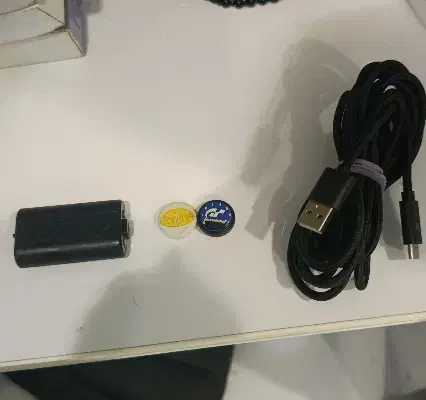 شارژر و باتری دسته ایکس باکس سری اس|کنسول، بازی ویدئویی و آنلاین|اردبیل, |دیوار