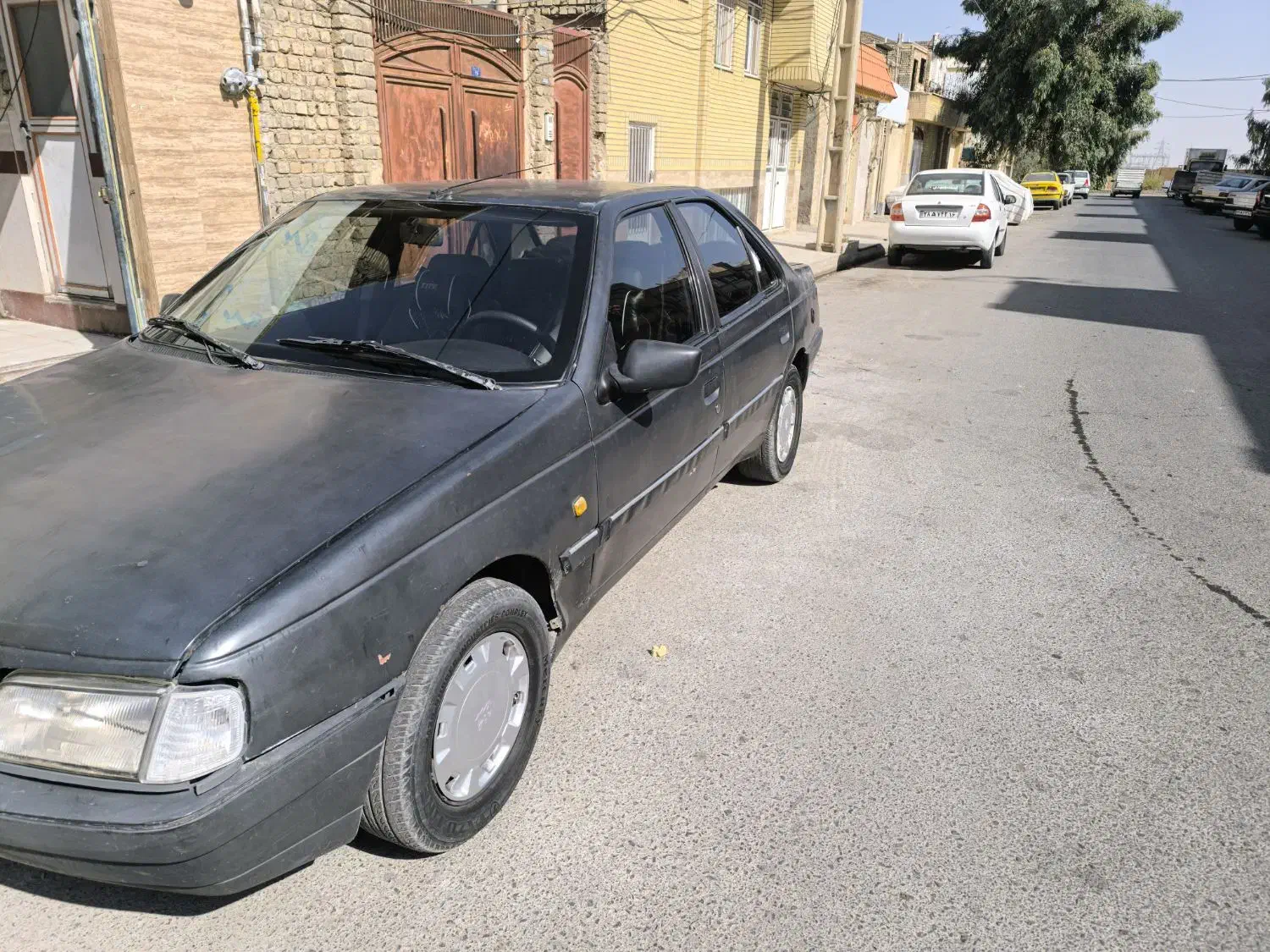 ۴۰۵قیمت مناسب فروش حتی به اتباع معاوضه با بالاتر|خودرو سواری و وانت|قم, تعویض پلاک|دیوار