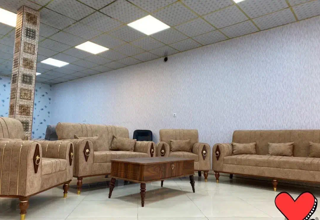 مبل مبلمان لوکا|مبلمان خانگی و میز عسلی|کاشان, آیت الله سعیدی|دیوار