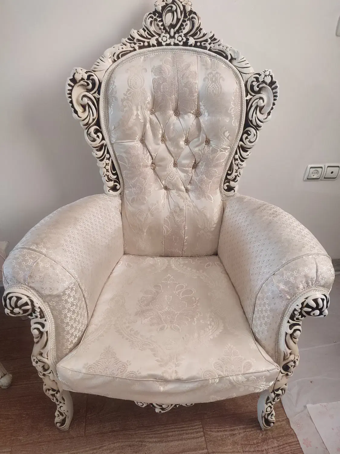 فروش مبل استیل سلطنتی|مبلمان خانگی و میز عسلی|سمنان, |دیوار