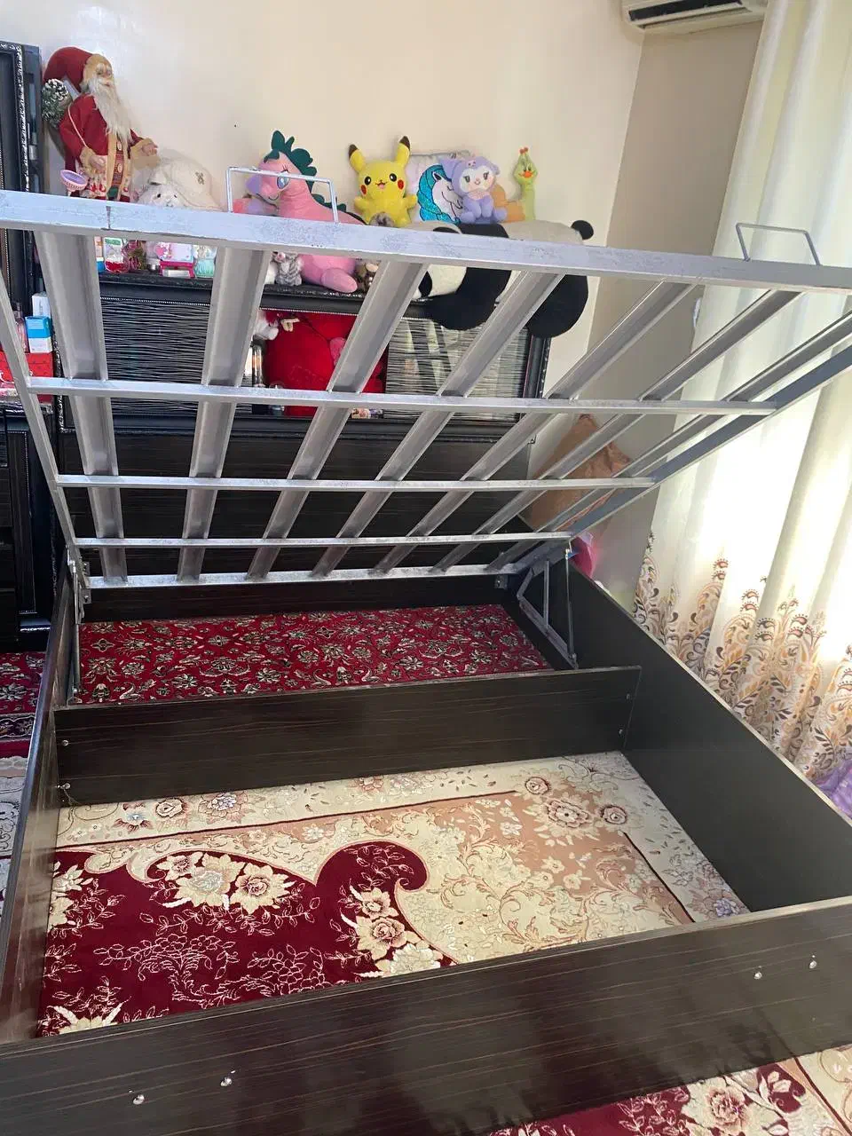 تخت|تخت و سرویس خواب|کردکوی, |دیوار