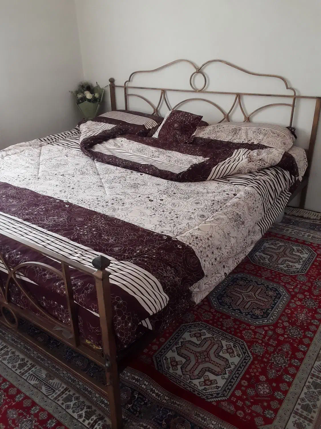 سرویس خواب|تخت و سرویس خواب|پردیس, فاز ۱۱|دیوار