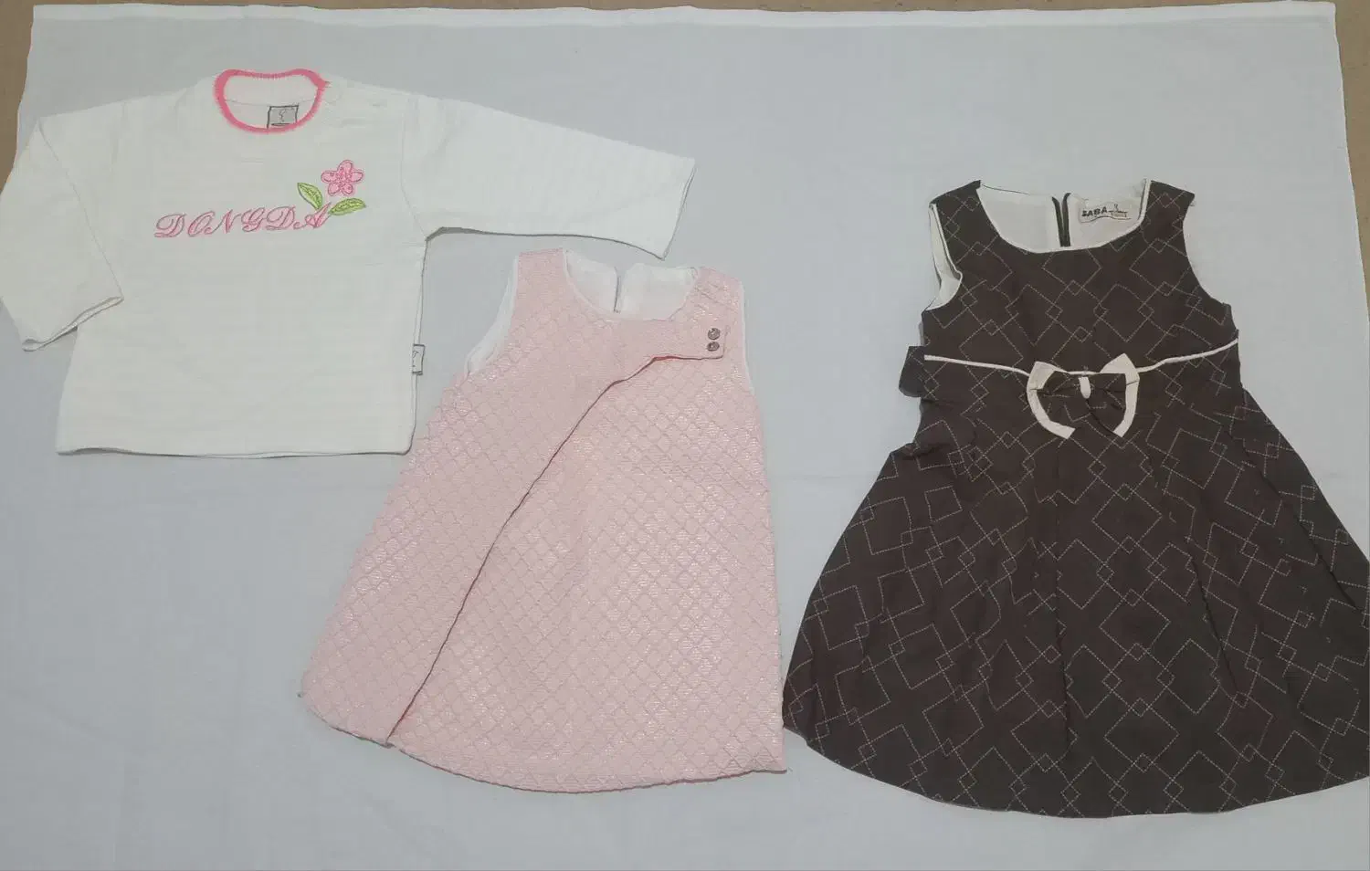 لباس بچه در حد نو فروش فوری|کفش و لباس بچه|شاهرود, |دیوار