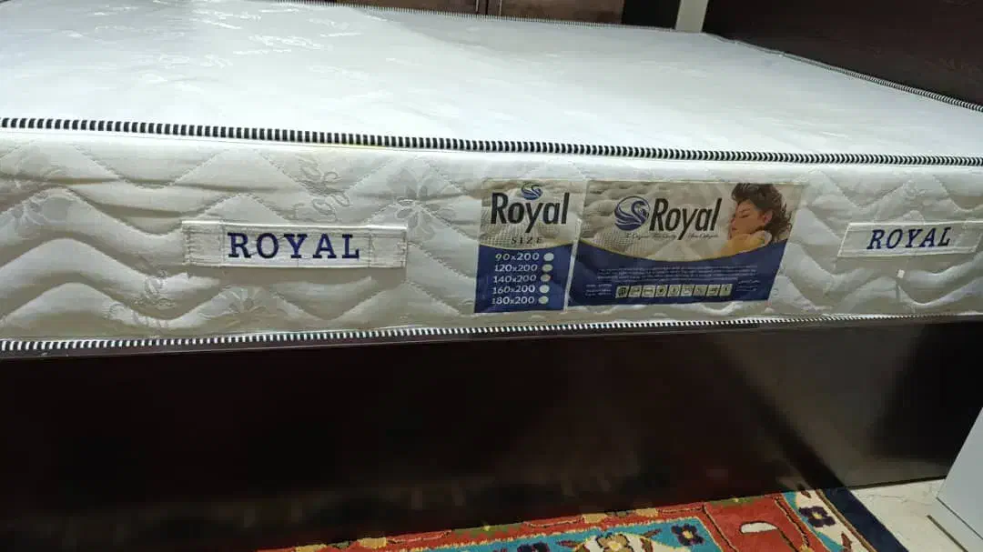 تخت دونفره وتشک طبی|تخت و سرویس خواب|شاهینشهر, شهرک گلدیس|دیوار