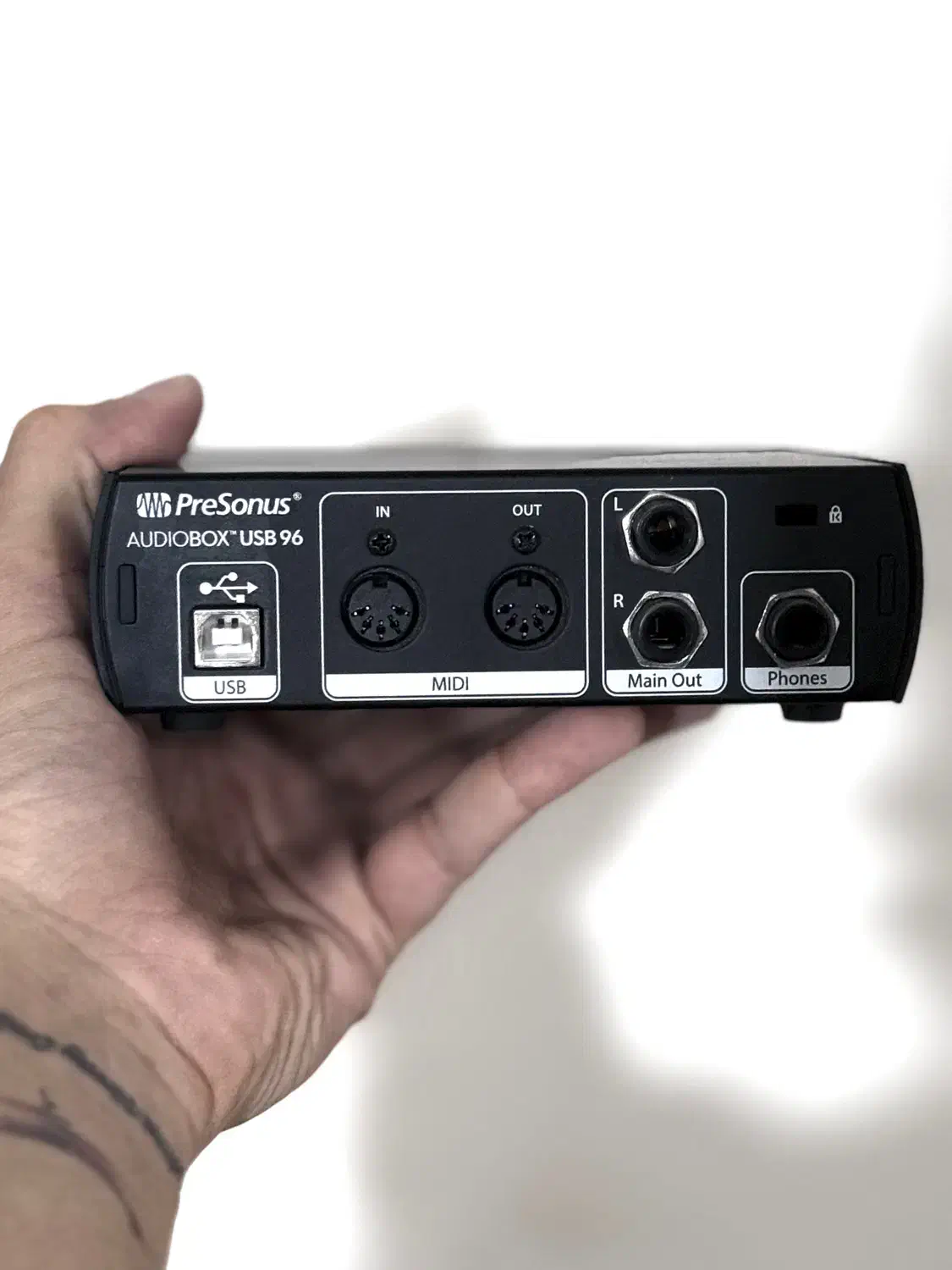 کارت صدا audio box 96 پرسیونس|آلات موسیقی|چالوس, |دیوار