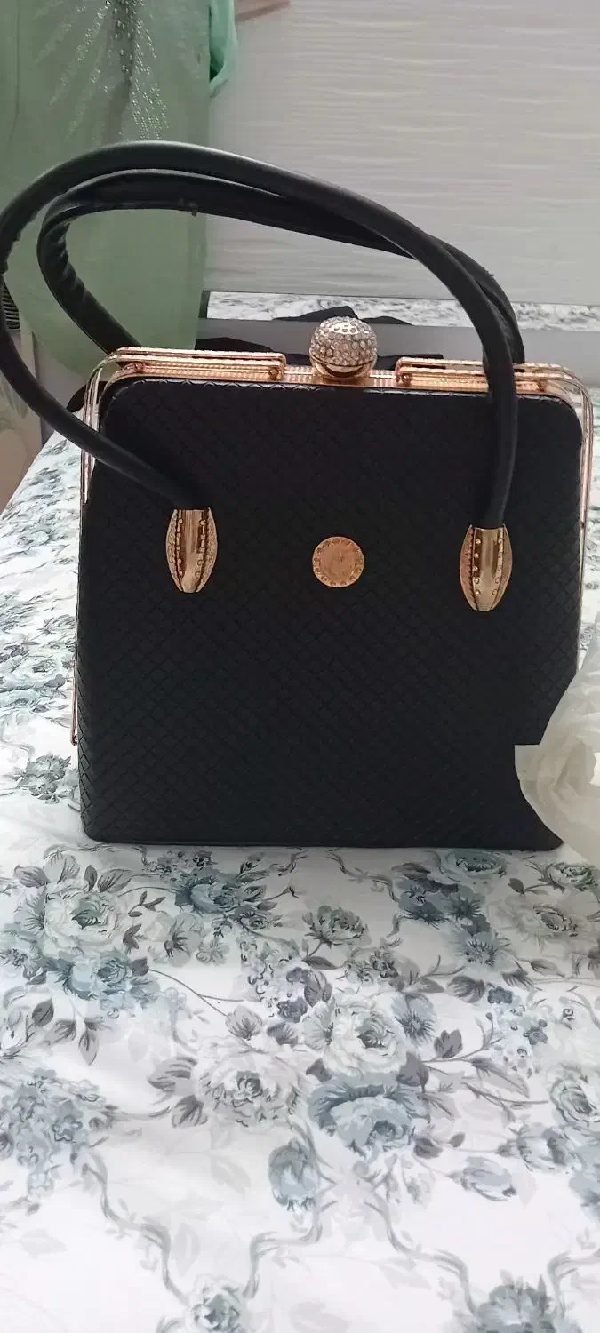 کیف زنانه|کیف، کفش، کمربند|تهران, باغ خزانه|دیوار