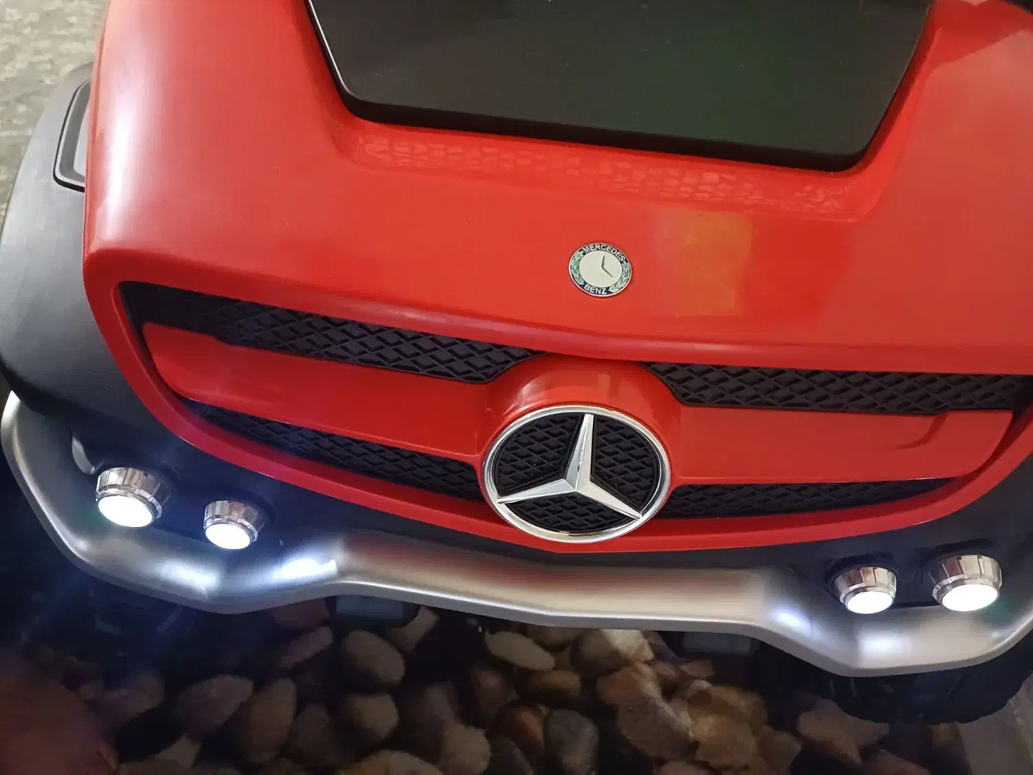 ماشین برقی نو یونیماگ چهارموتوره بزرگ و اورجینال|اسباببازی بچه|جم, |دیوار