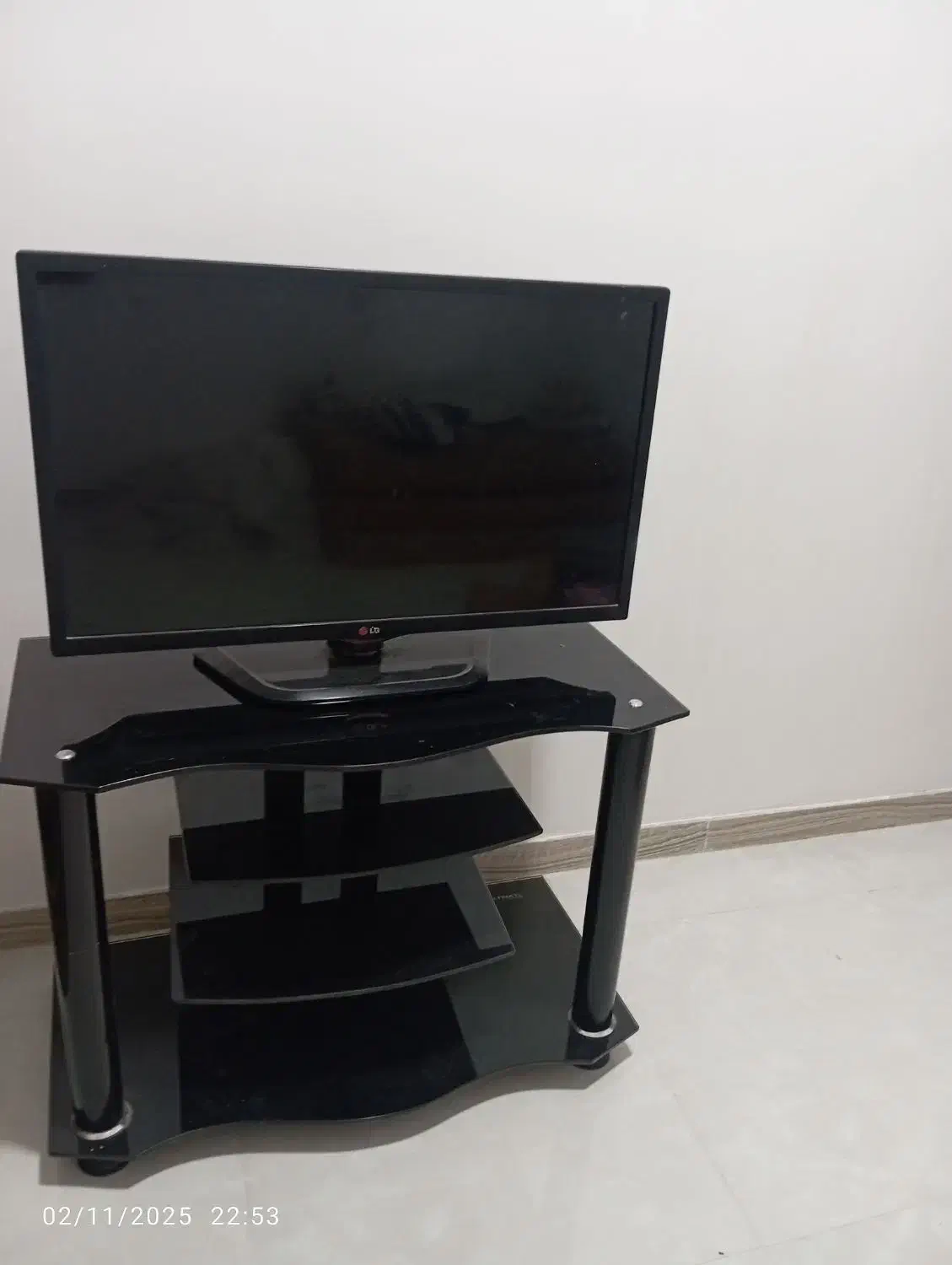 تلویزیون ۳۲ اینج|تلویزیون و پروژکتور|آبدانان, |دیوار