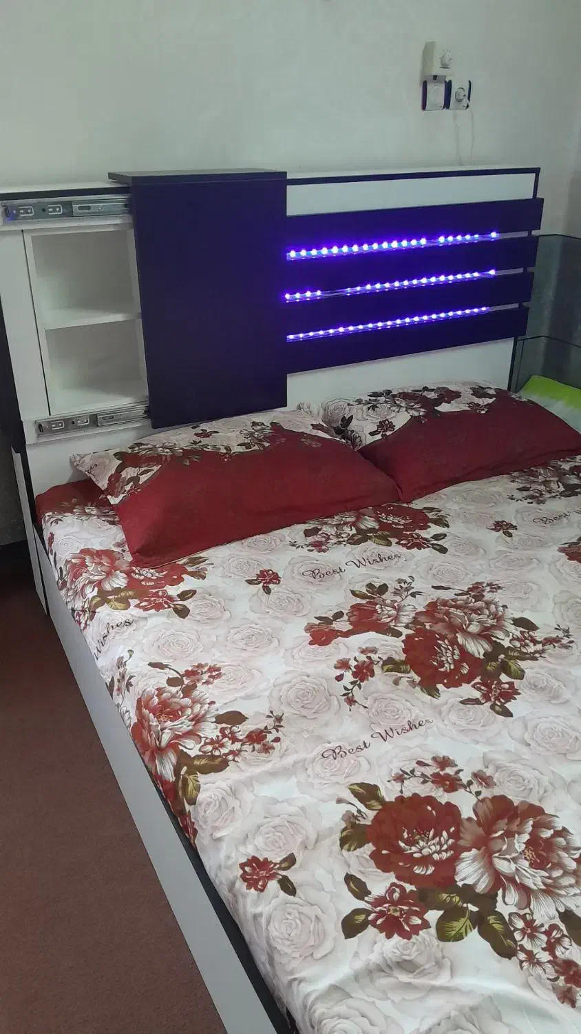 تخت ۲نفره با تشک هنوز استفاده نشده|تخت و سرویس خواب|آق قلا, |دیوار