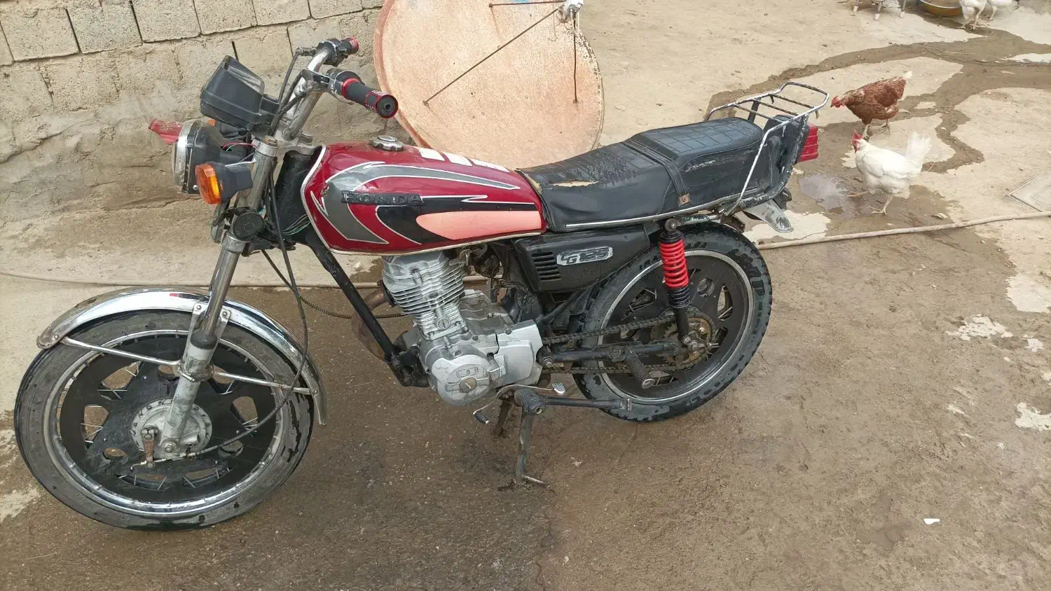 فرو|موتورسیکلت|سلماس, |دیوار