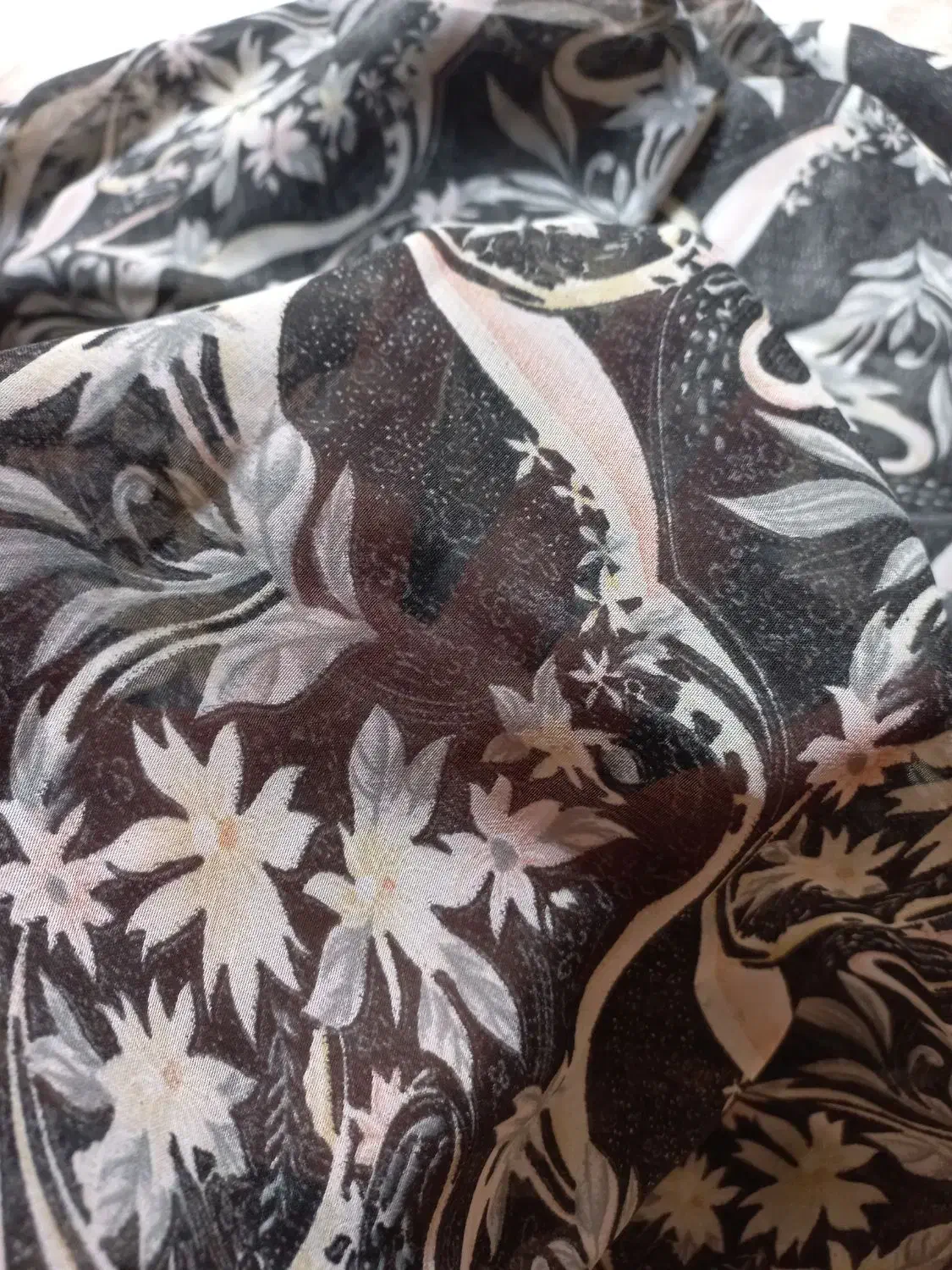 پارچه چادر مجلسی|لباس|اصفهان, جلالیه|دیوار