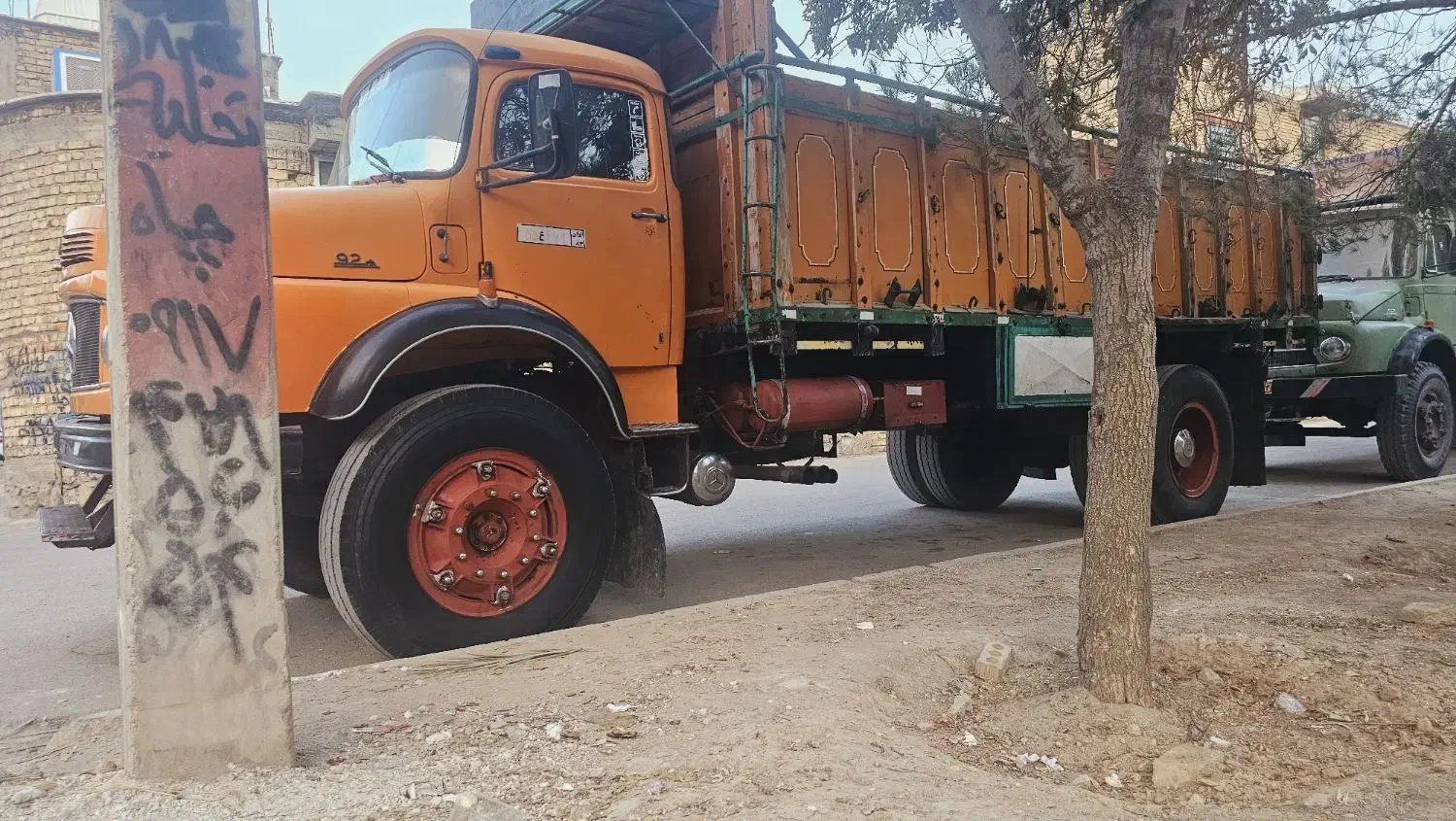 تک باری ۱۳۵۶|خودرو سنگین|مرودشت, فاز دوم شهرک فرهنگیان|دیوار