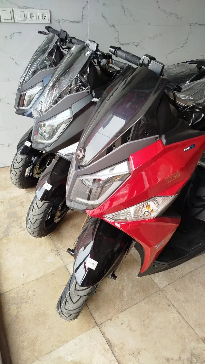 گلکسی j 200 sym|موتورسیکلت|خمین, |دیوار