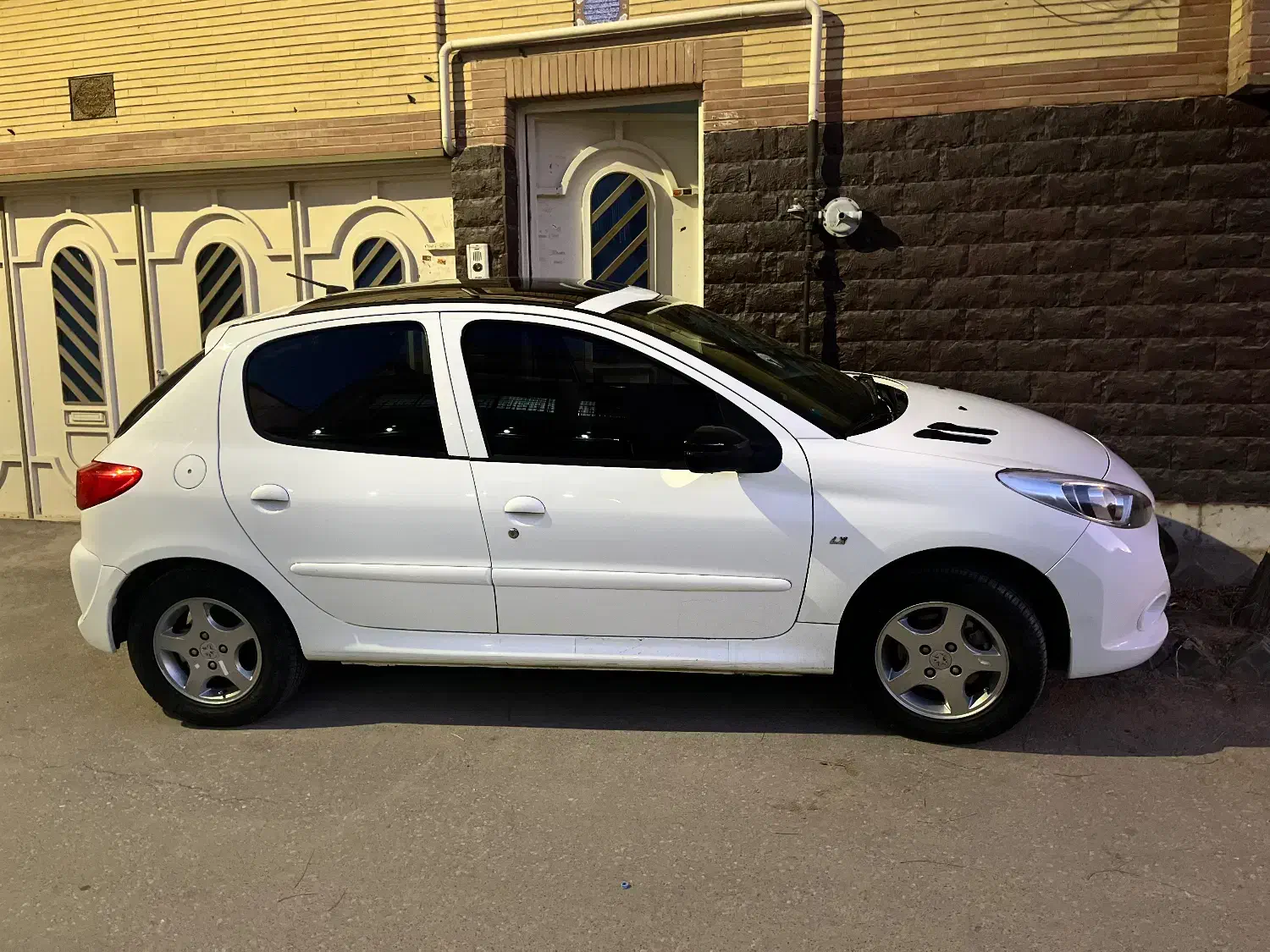 پژو 207i tu5 پانوراما|خودرو سواری و وانت|اصفهان, ناژوان|دیوار