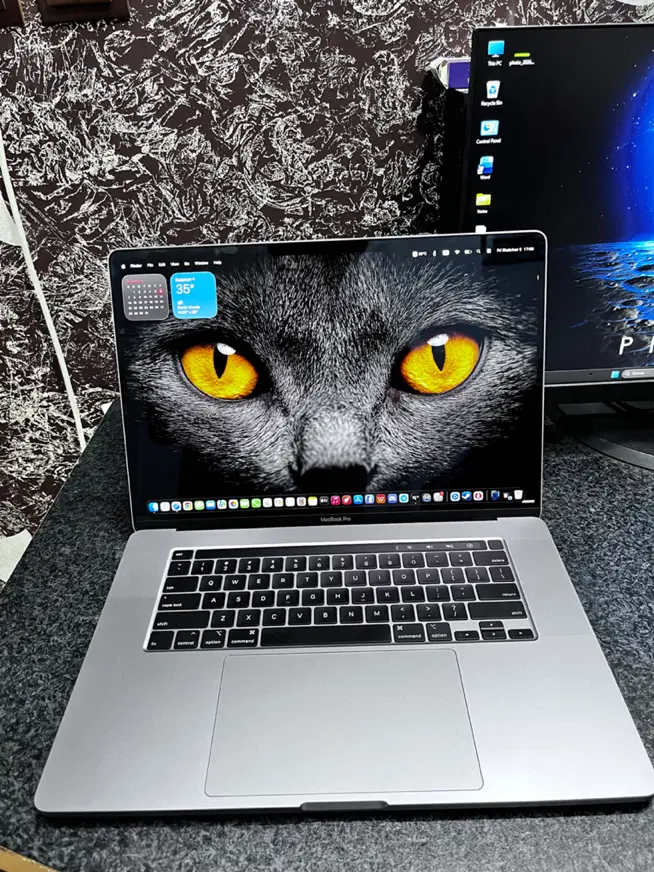 macbook pro 2019|رایانه همراه|شیراز, سینما سعدی|دیوار
