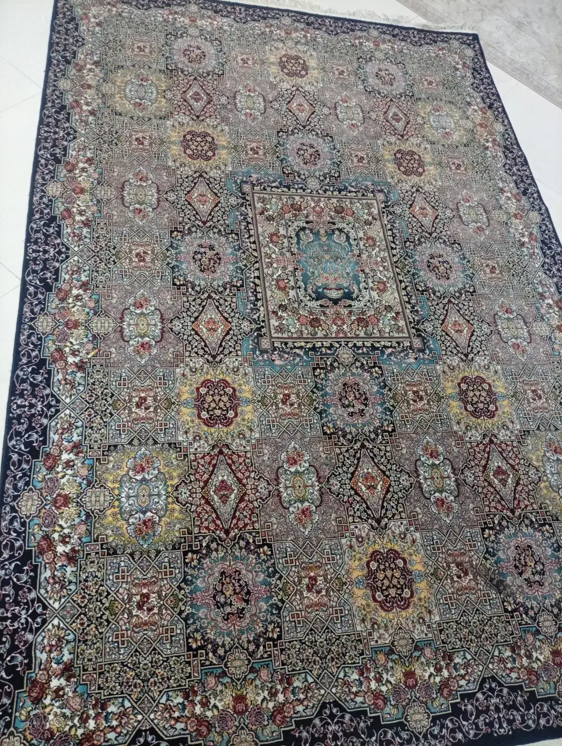 فرش نخ اصل ۳۰ درصد دست بافت|پادری|اسلام‌شهر, شهرک مهدیه|دیوار