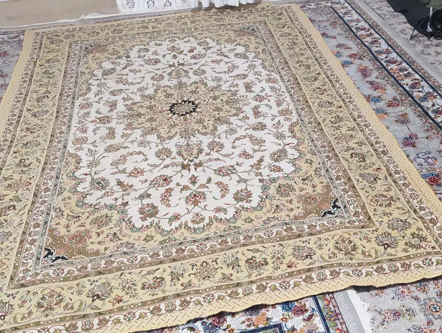 روفرشی|روفرشی|کرمانشاه, |دیوار