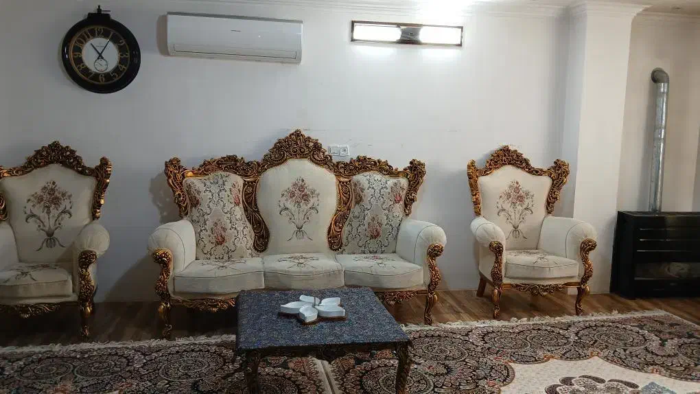مبل سلطنتی بسیار زیبا|مبلمان خانگی و میز عسلی|بابل, |دیوار