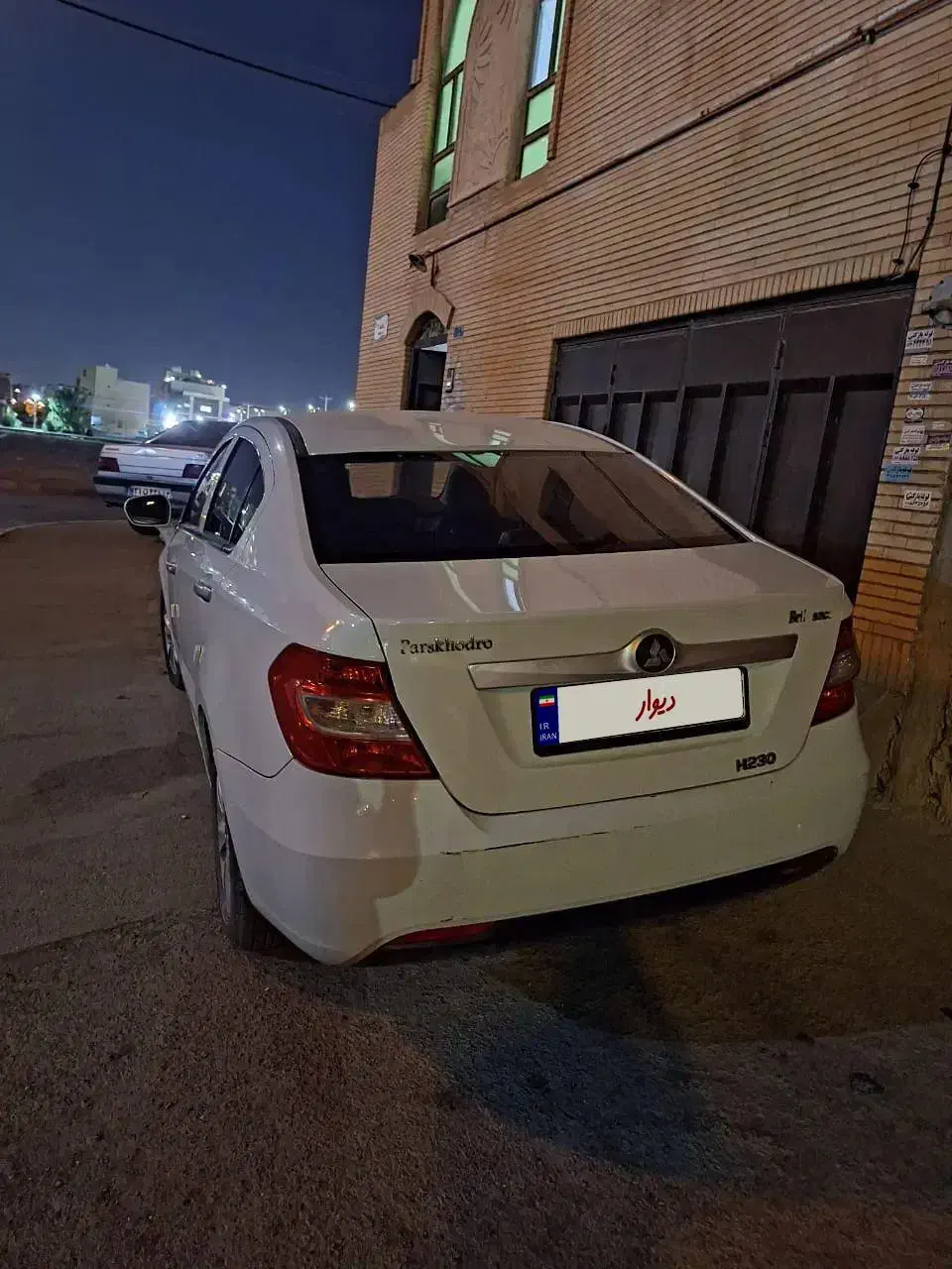 برلیانس۲۳۰|خودرو سواری و وانت|اصفهان, بهارستان|دیوار