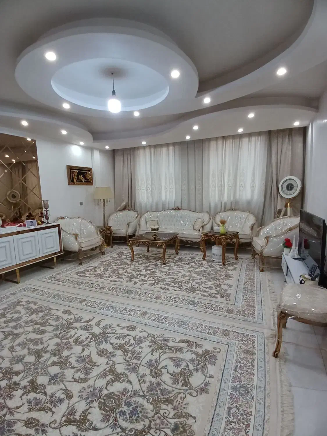 صباشهر خ چمران ۳ طبقه حدود ۸۰ متر|فروش آپارتمان|صباشهر, |دیوار