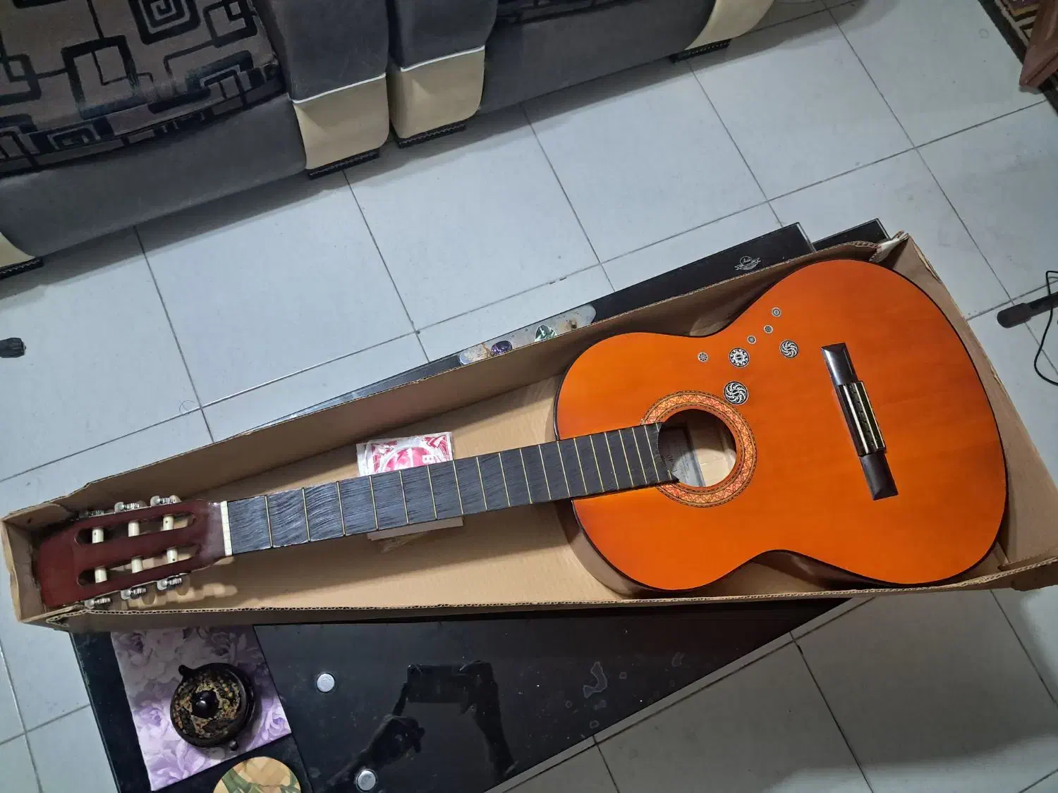 گیتار یاماها c40|گیتار، بیس، امپلیفایر|رشت, کوی بیانی|دیوار