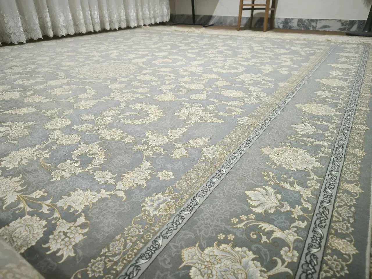 دو عدد فرش ۱۲۰۰ شونه تراکم ۳۶۰۰|فرش|گناباد, |دیوار