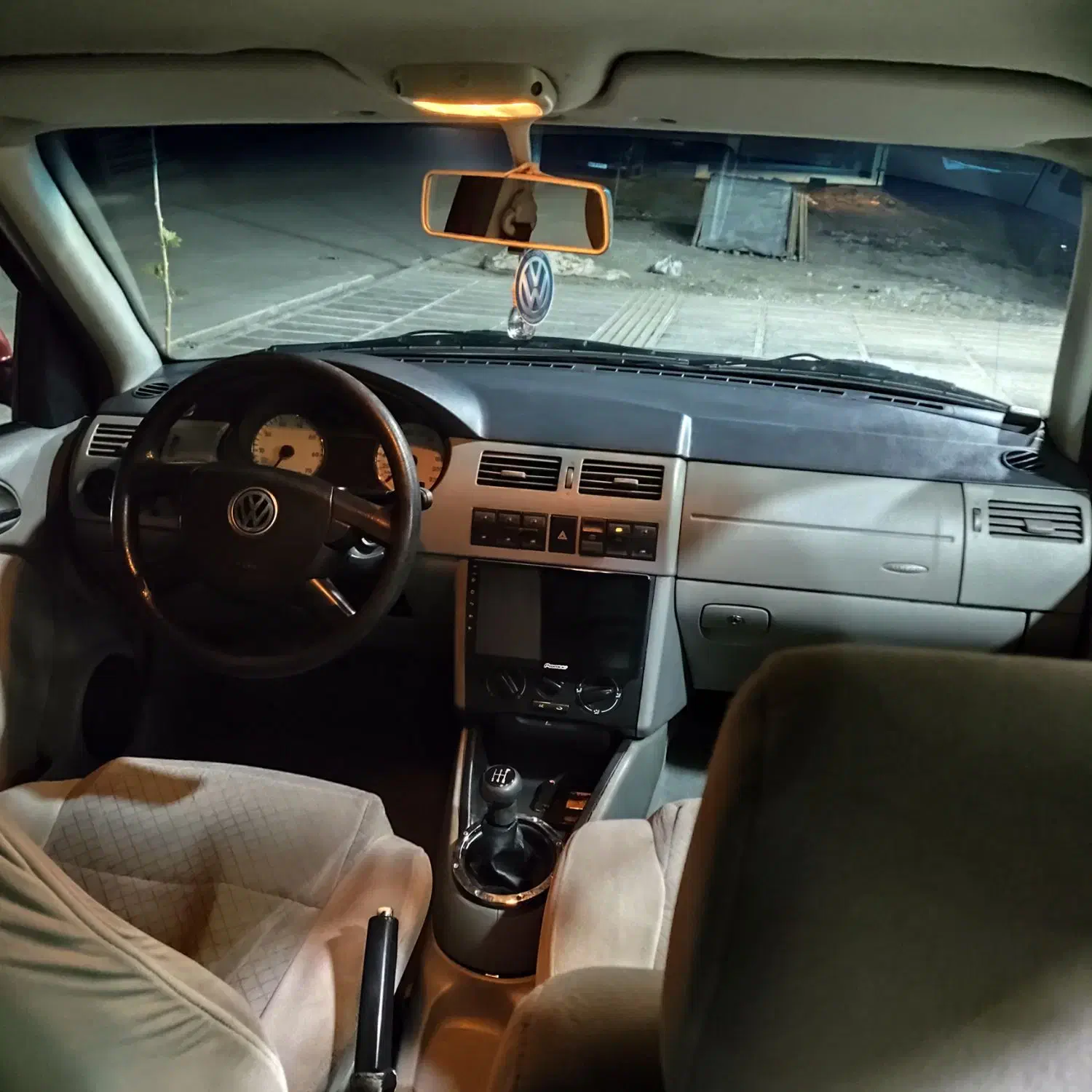 فولوکس گل|خودرو سواری و وانت|کرج, شهرک ولیعصر|دیوار