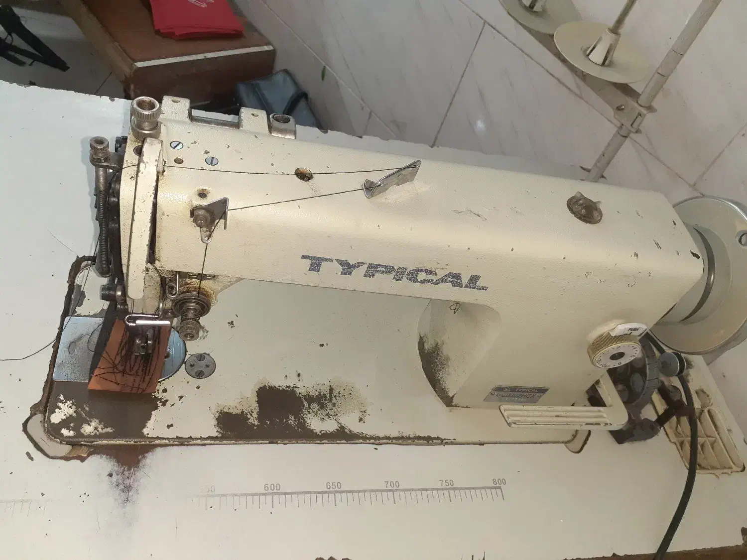 چرخ دوپایه ذخیم دوز|چرخ خیاطی و ریسندگی|پاکدشت, پاکدشت (مامازند)|دیوار