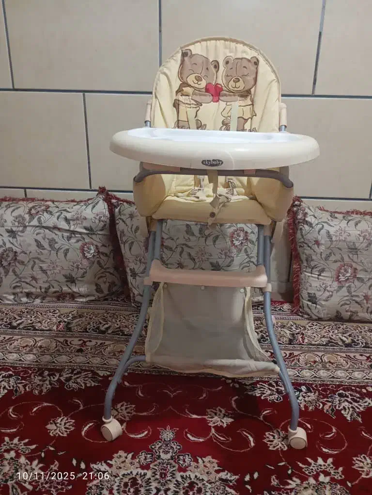 میز غذا خوری کودک|اسباب و اثاث بچه|بندرعباس, |دیوار