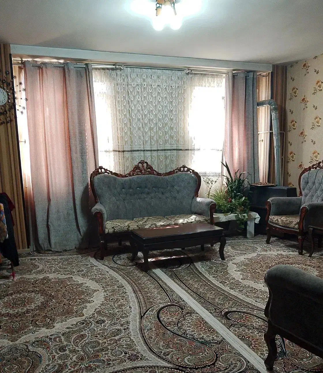آپارتمان سنددار/ ۸۰متر - طبقه اول/ پارکینگ اختصاصی|فروش آپارتمان|محمدشهر, محمدشهر|دیوار