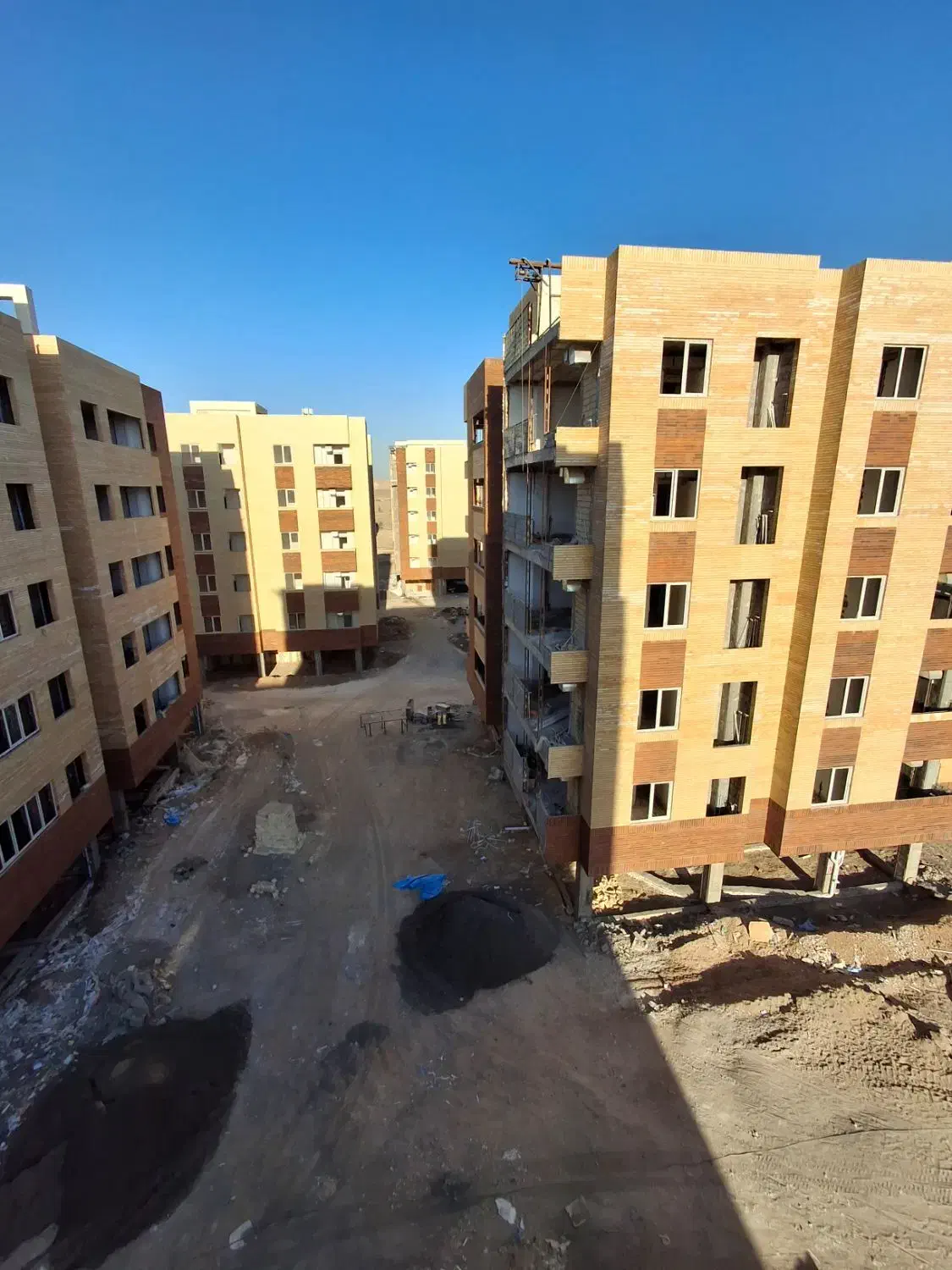 شاگردساده برای نصب درب وپنجره یوپی وی سی|استخدام صنعتی، فنی، مهندسی|قم, مسکن مهر|دیوار