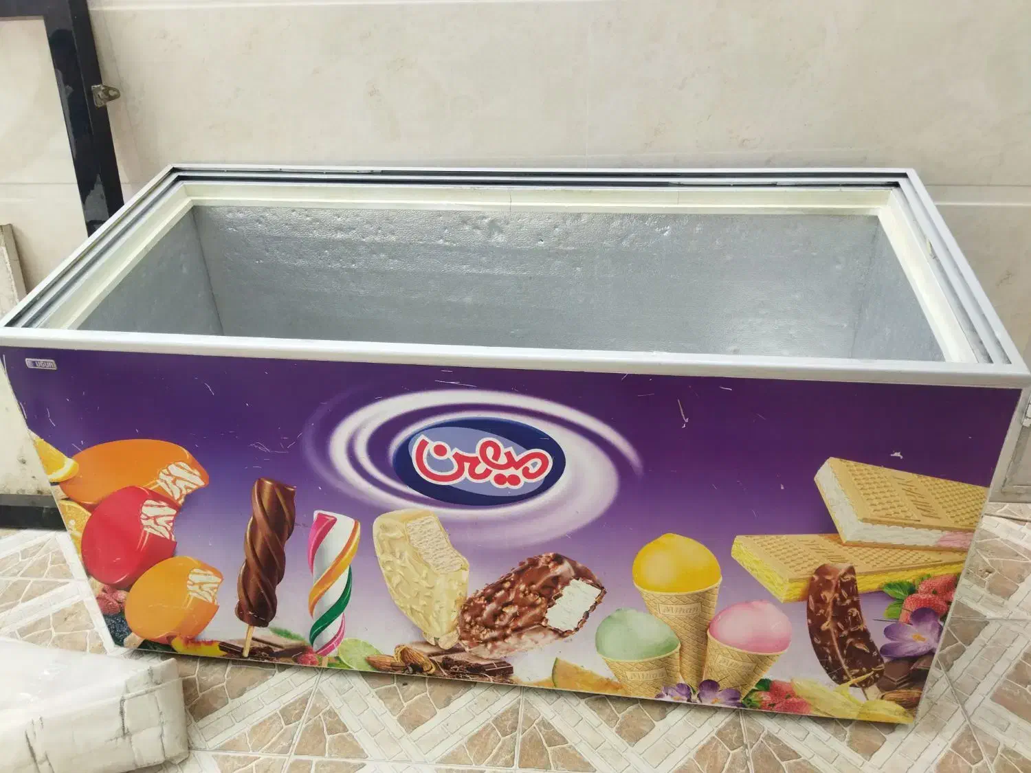 فریزر صندوقی مخصوص مغازه موتورش نیاز به تعمیر داره|یخچال و فریزر|بندر ماهشهر, |دیوار