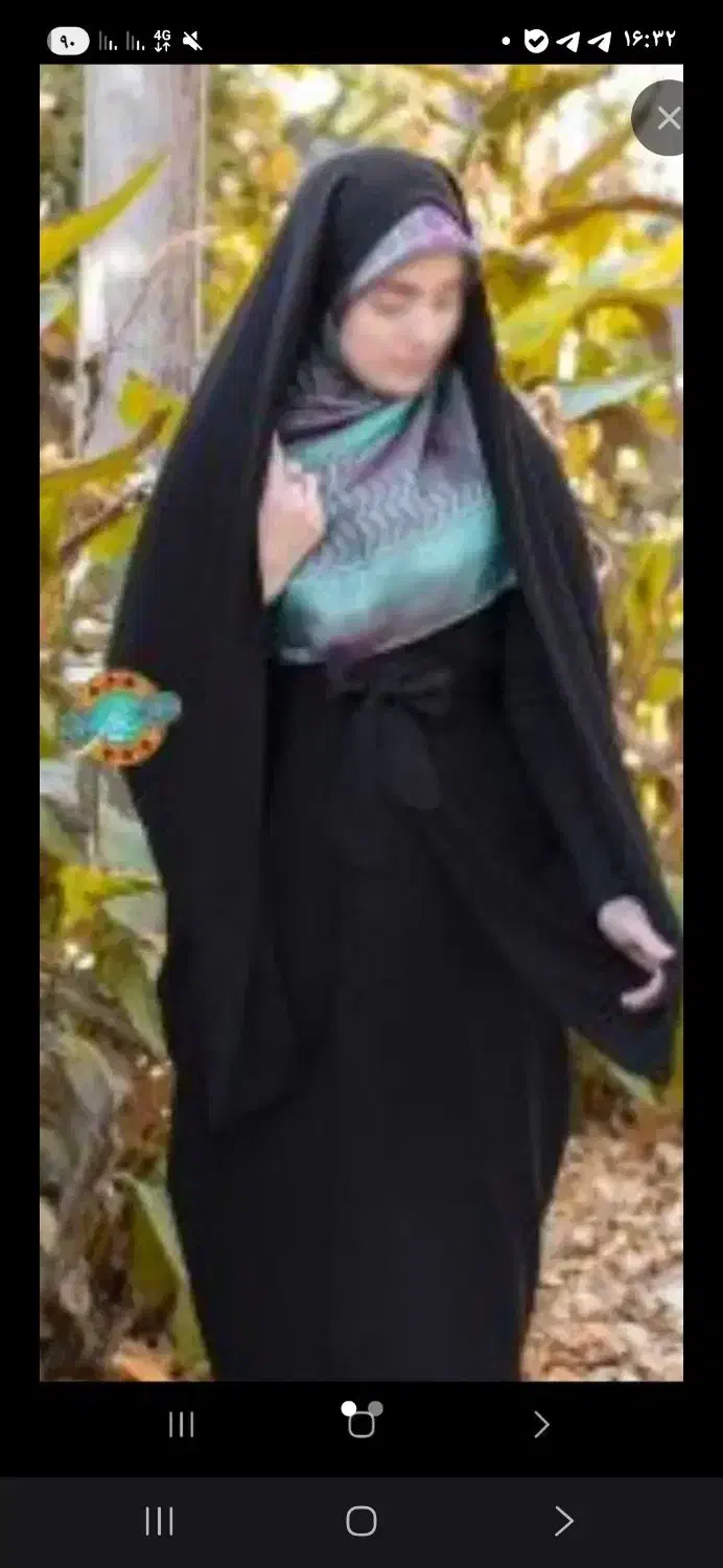 چادر مشکی|لباس|رشت, کوی امام رضا|دیوار