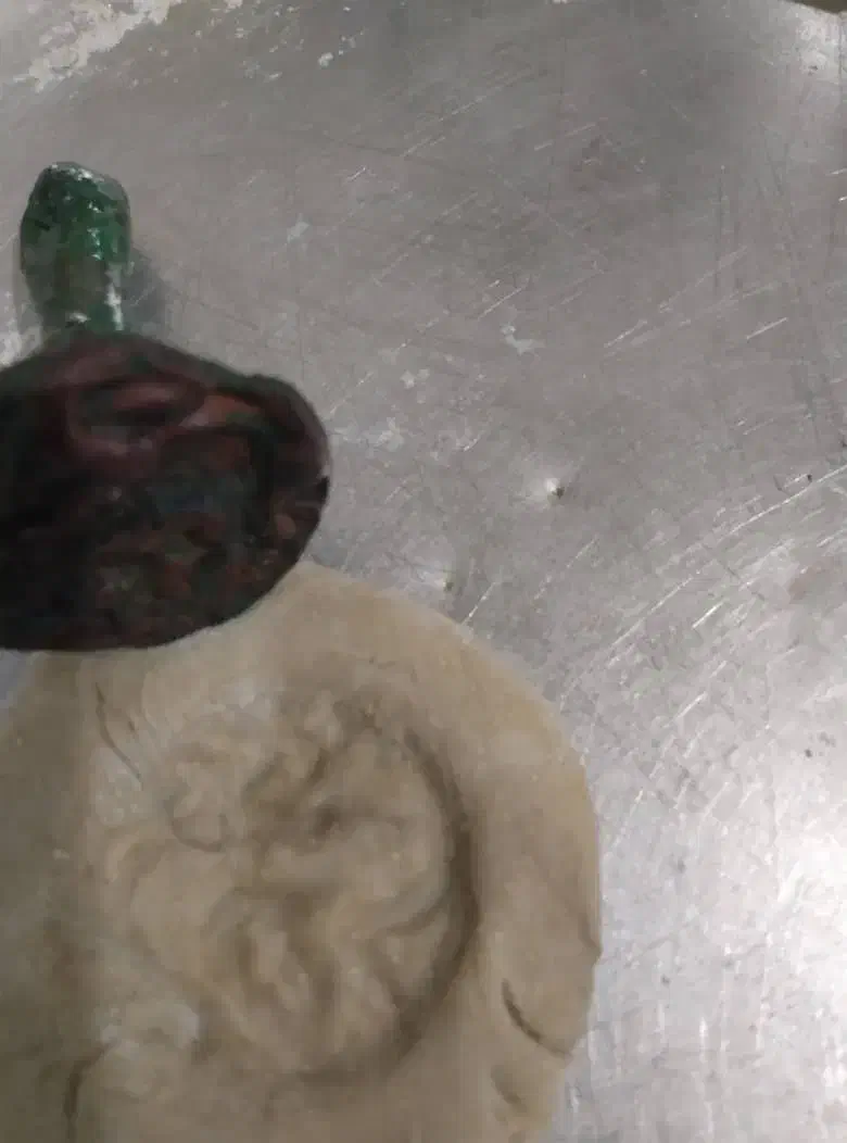 مهر کهنه مفرغ کاملا قدیمیی|کلکسیون اشیاء عتیقه|نرماشیر, |دیوار