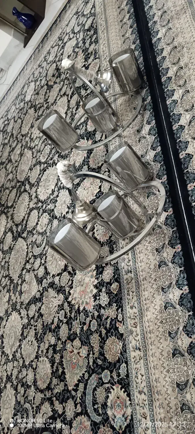 لوستر|لوستر و چراغ آویز|شاهین‌شهر, شهرک گلدیس|دیوار