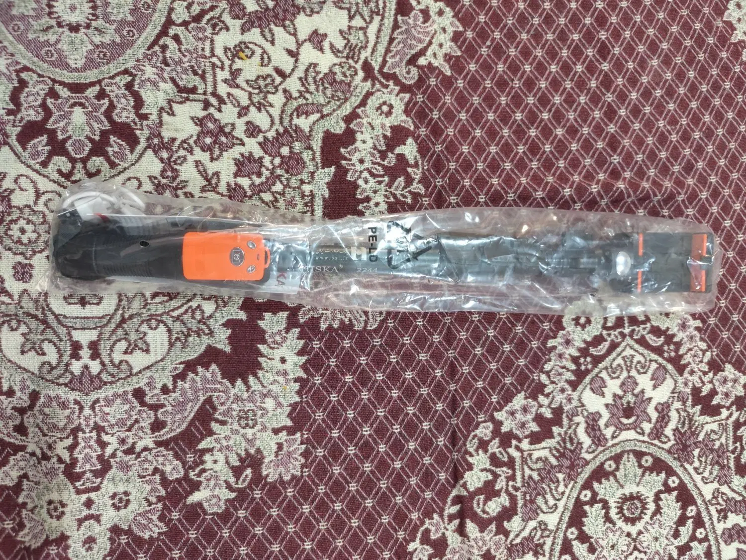 self picture monopod|دوربین عکاسی و فیلمبرداری|شهرکرد, |دیوار